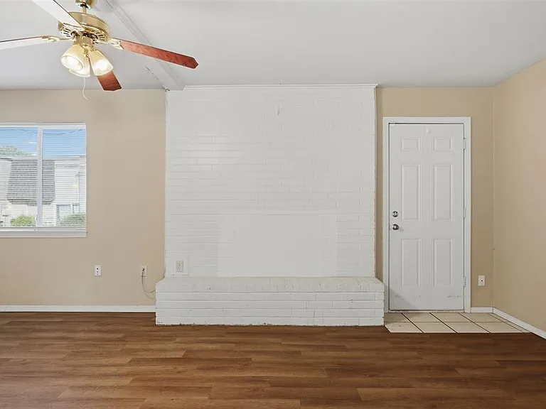 1628 Claudia Dr — Photo 13