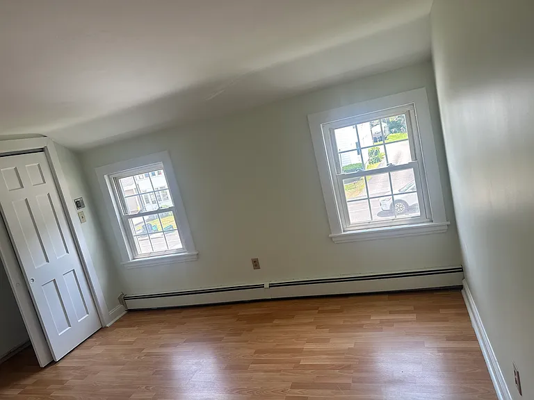 324 Elm St #A — Photo 31