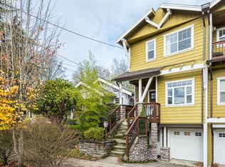 3817 SE Salmon St, Portland, OR 97214