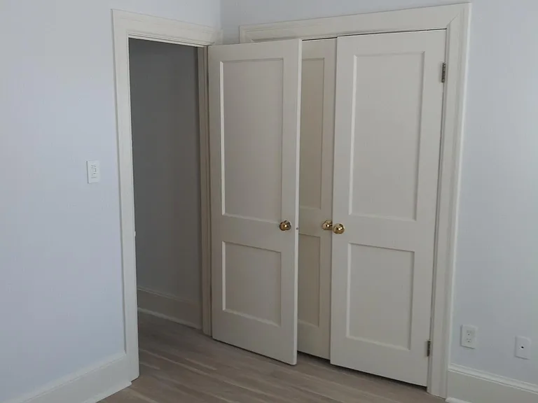 635 G St SE #2 — Photo 22