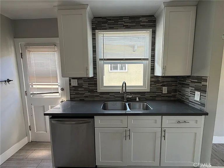 2852 Exposition Blvd #C — Photo 5