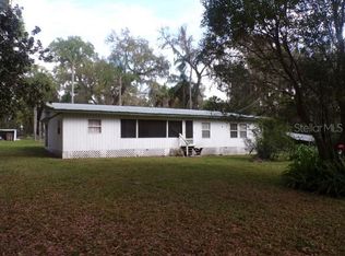 608 S Taylor Rd, Seffner, FL 33584
