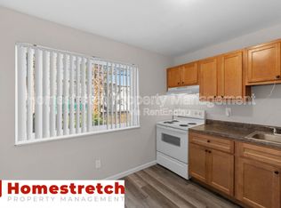 3 Bruce Dr APT 1, Florissant, MO 63031