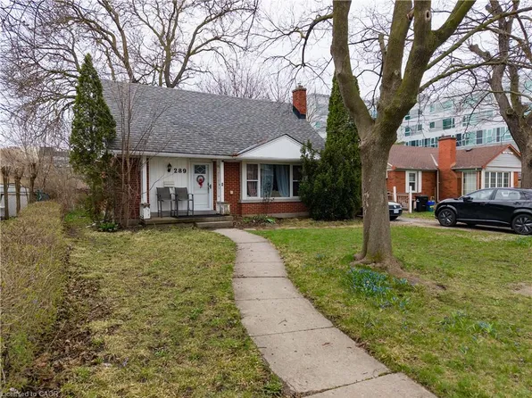 289 Albert St, Waterloo, ON N2L 3T9