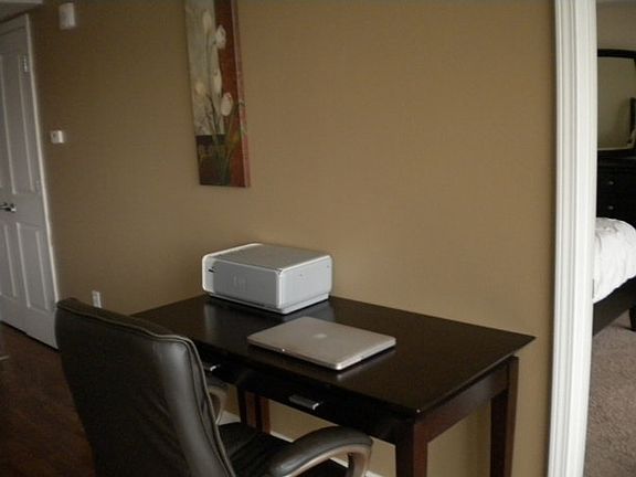 5th image of 600 E Admiral Blvd #1704