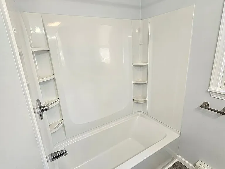 1230 Smyth Rd #2 — Photo 12