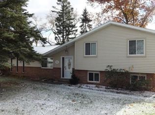 10105 Elizabeth Lake Rd, White Lake, MI
