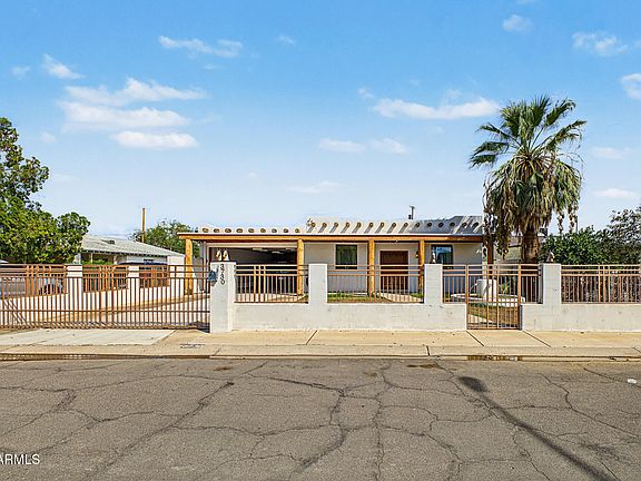 3rd image of 3730 E TAYLOR Street