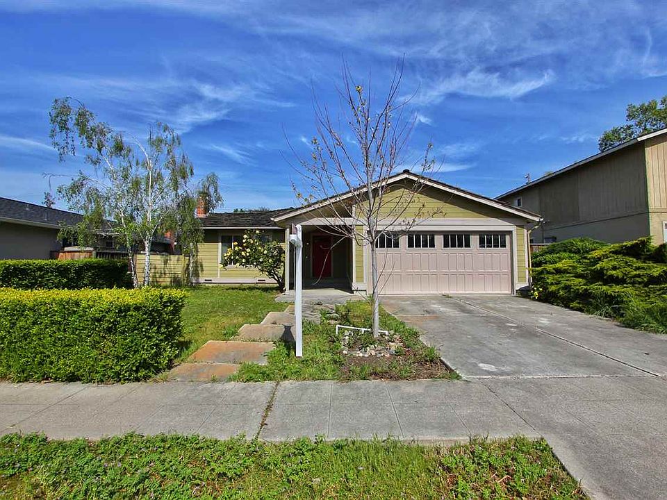2nd image of 2633 Agua Vista Dr