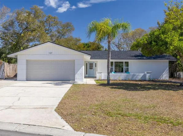 1337 Byron Dr, Clearwater, FL 33756