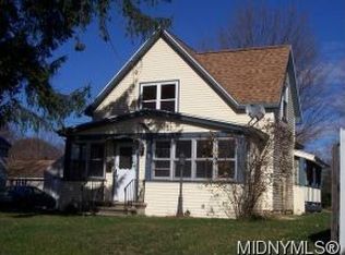 1004 Elwood St, Rome, NY 13440