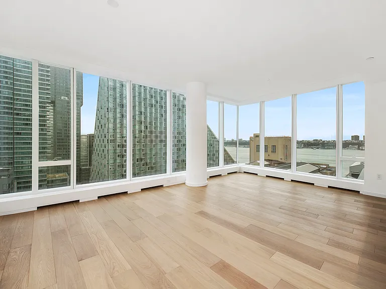 1 W End Ave #14J — Photo 3