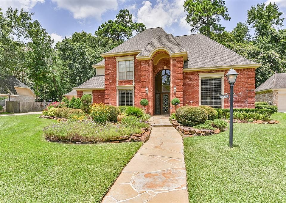 1st image of 5007 Maple Terrace Dr