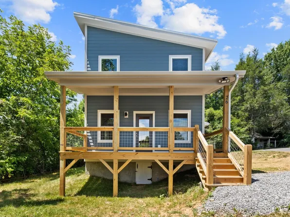 26 Hopedale Cir, Asheville, NC 28806