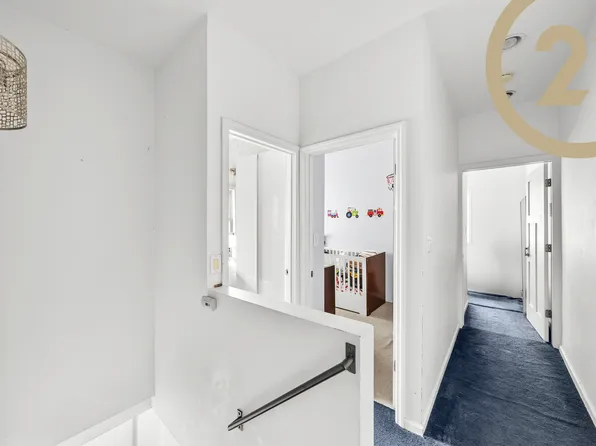 159 Lake Street image 9 of 15