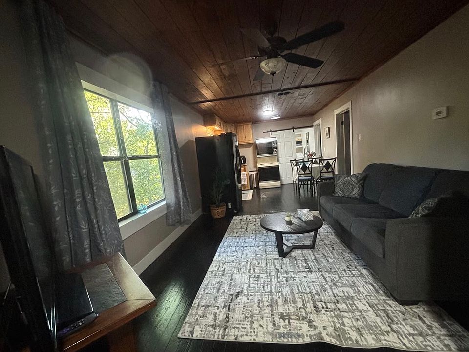 1st image of 1214 E North St #A