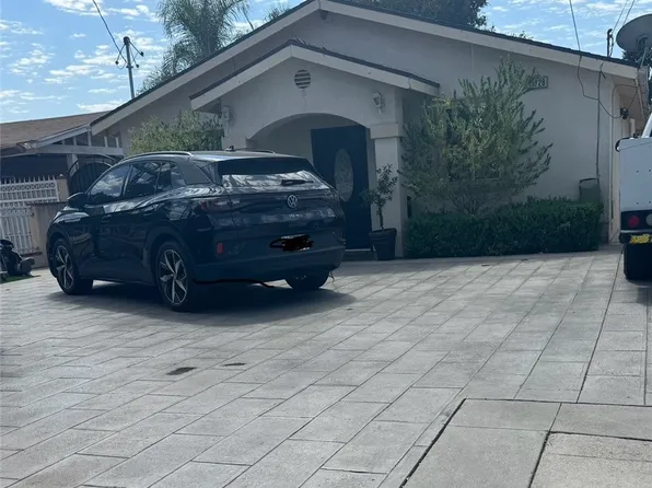 15728 Septo St, North Hills, CA 91343