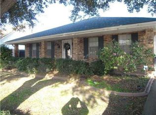 1429 Mimosa St, Marrero, LA 70072