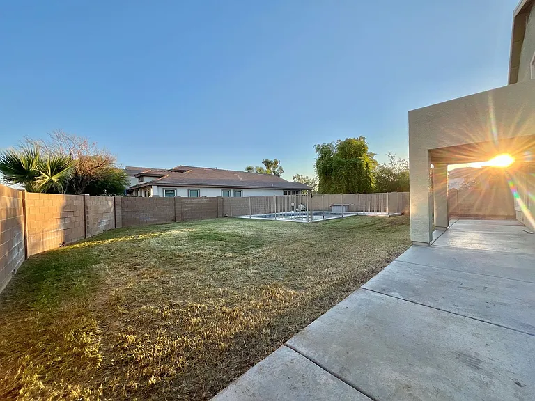 7253 W State Ave — Photo 36