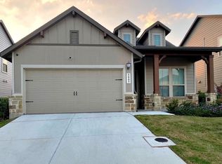 5005 Drovers Path, Saint Hedwig, TX 78152