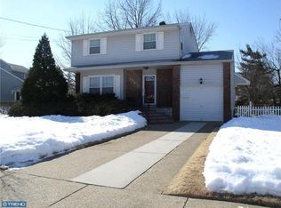 312 S Chester Ave, Delran, NJ 08075