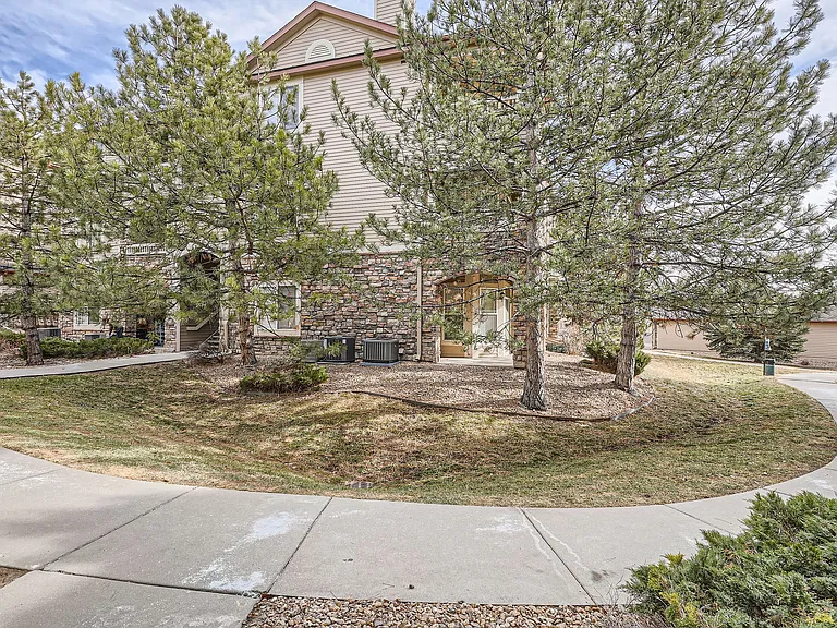 8465 S Holland Way #205 — Photo 27