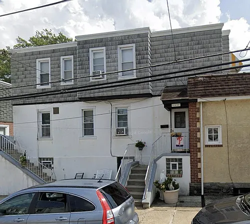 259 Iona Ave Photo 1