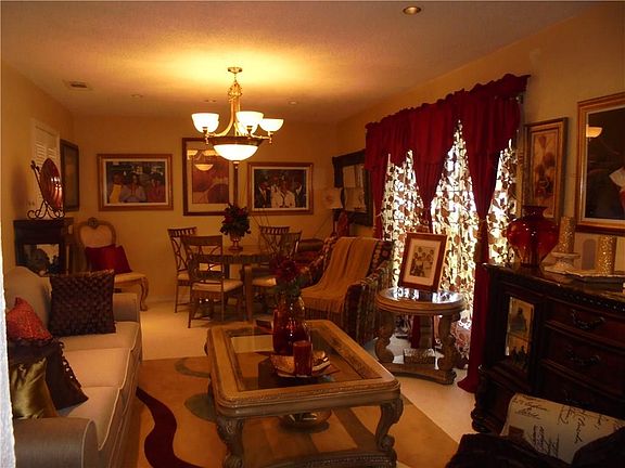 3rd image of 136 Highridge Dr