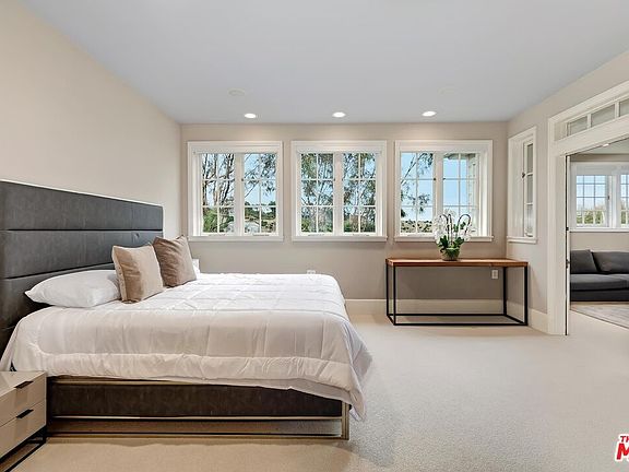 1634 Blue Jay Way, Los Angeles, CA 90069 | Zillow