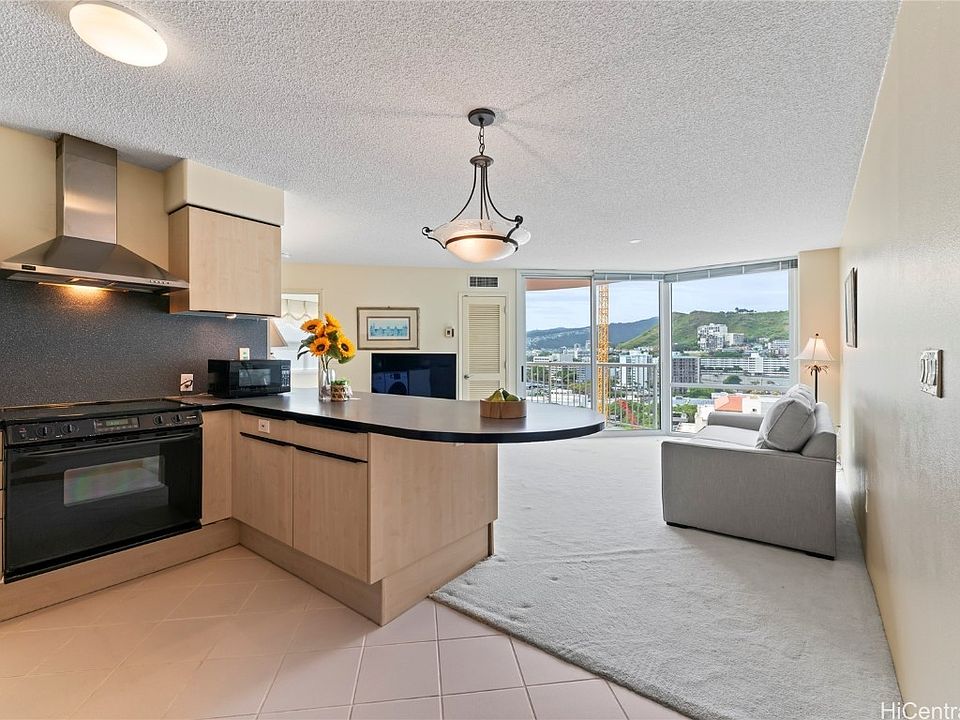 1st image of 801 S King St APT 1907