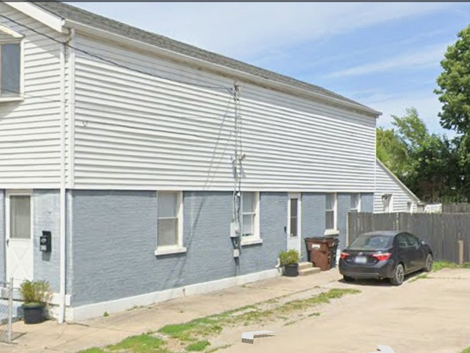 Front / Driveway