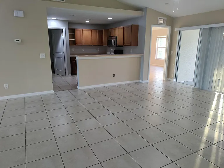 2108 NW 24th Ave — Photo 9