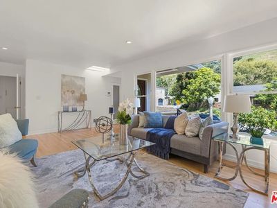 1669 N Beverly Dr, Beverly Hills, CA, 90210