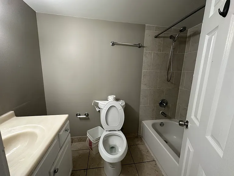 6200 Riverside Dr #624 — Photo 6