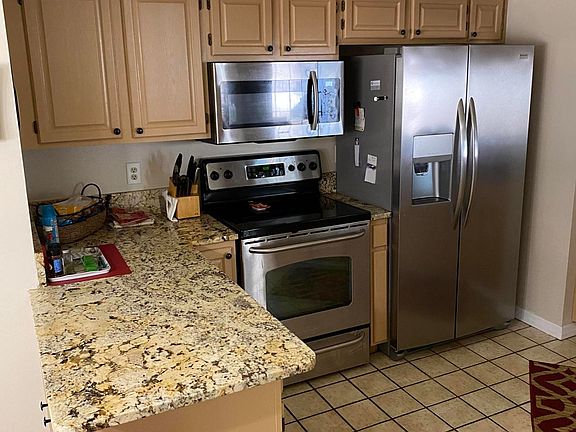 3rd image of 8037 Dickie Dr
