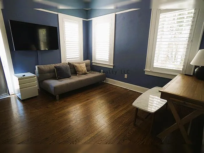 4108 W Azeele St — Photo 8