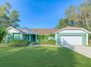 3851 Thistlewood Way, Okahumpka, FL 34762