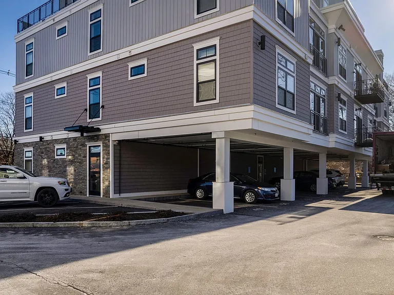 598 North Ave — Photo 20