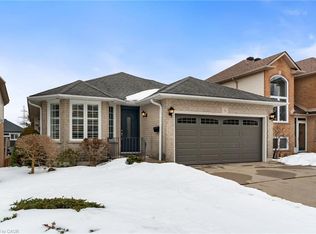 51 Redtail Cres, Hamilton, ON L9B 2R5