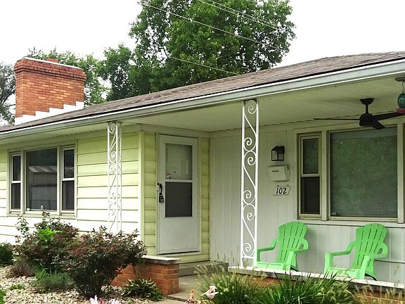2nd image of 102 E Southern Ave