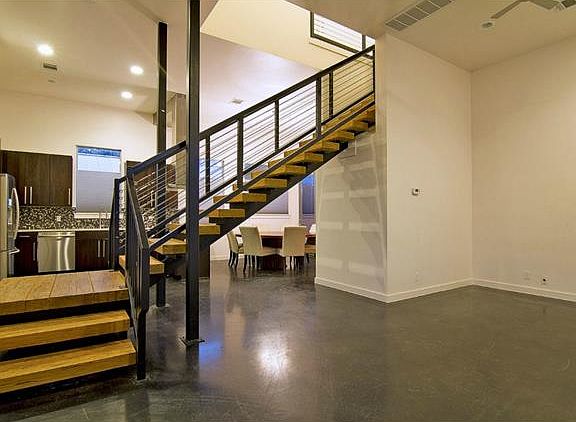 3rd image of 1705 Justin Ln #A