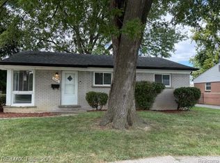 4040 Bayhan St, Inkster, MI 48141