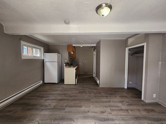 2nd image of 1042 N Clarkson St APT 3