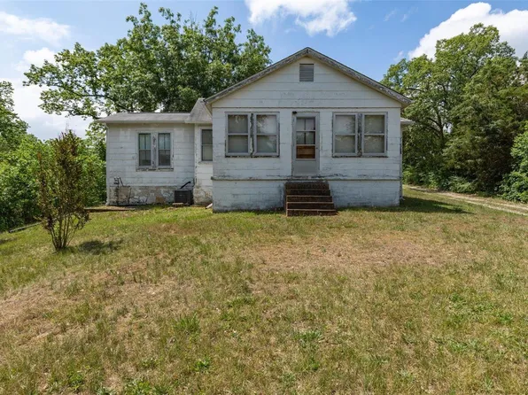 3500 Meyer Rd, Festus, MO 63028