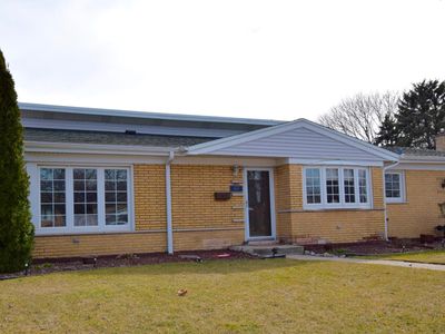 5009 W 107th St, Oak Lawn, IL, 60453