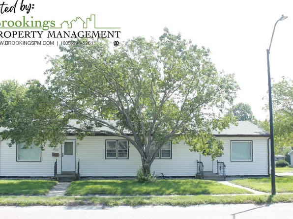 504 17th Ave, Brookings, SD 57006
