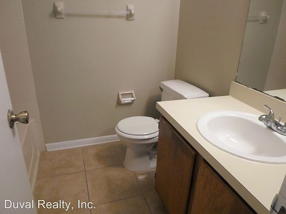 5th image of 8749 Whispering Pines Dr #5