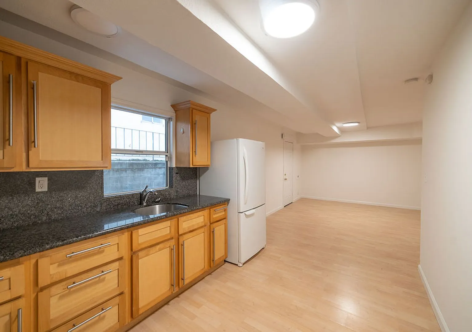 415 Perkins — Photo 1