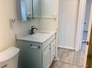 734 Ekela Ave #4, Honolulu, HI 96816