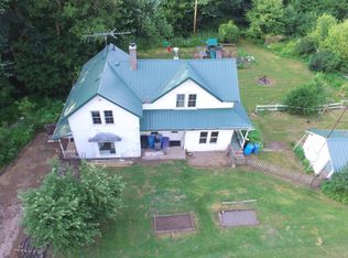 9506 County Road D, Almond, WI 54909